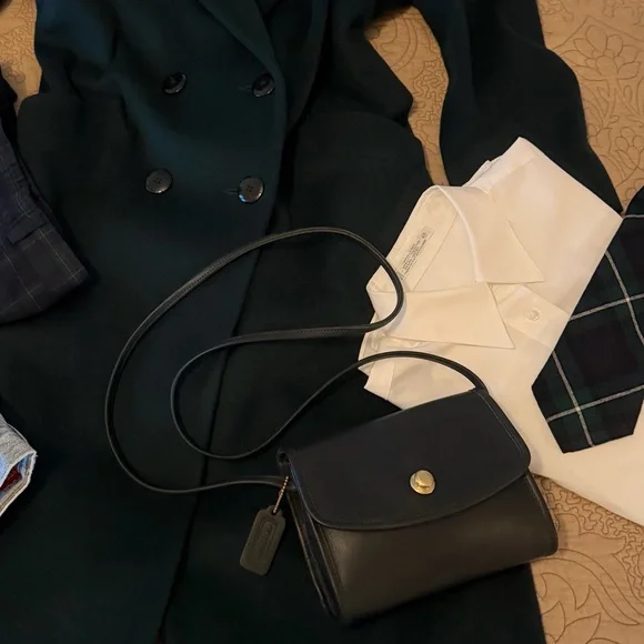 Vintage 90s Coach Chrystie Deepest Forest Green Leather Crossbody Bag Rare Color - Picture 16 of 16